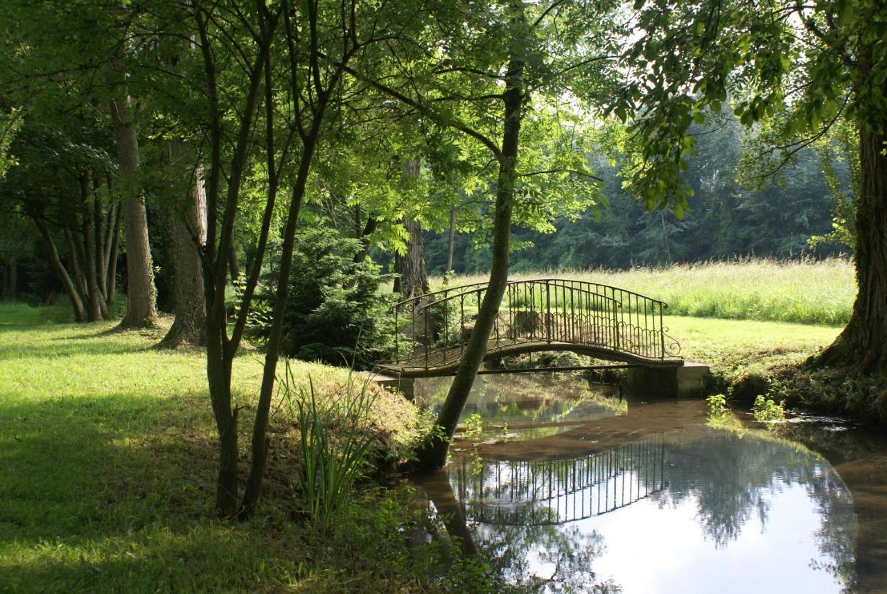 לינה וארוחת בוקר Brion  Le Parc Des Aubiers מראה חיצוני תמונה